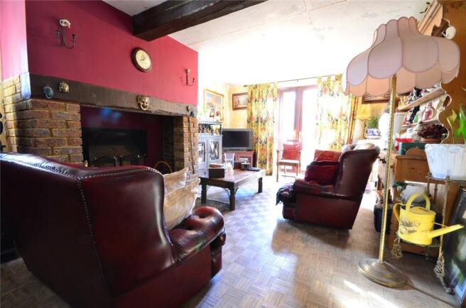Lounge 1