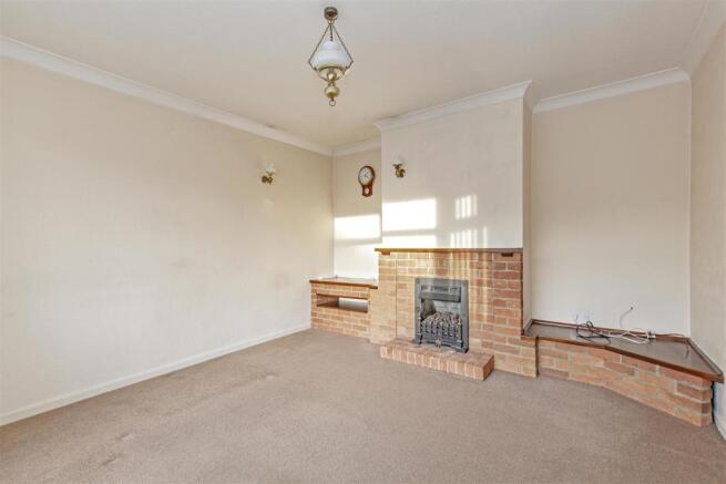 Reception Room-1.jpg