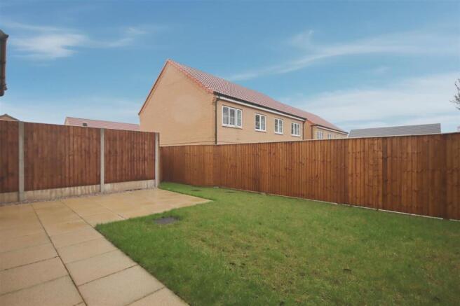 Chesterfield Road, Holmewood, S42 photo 3