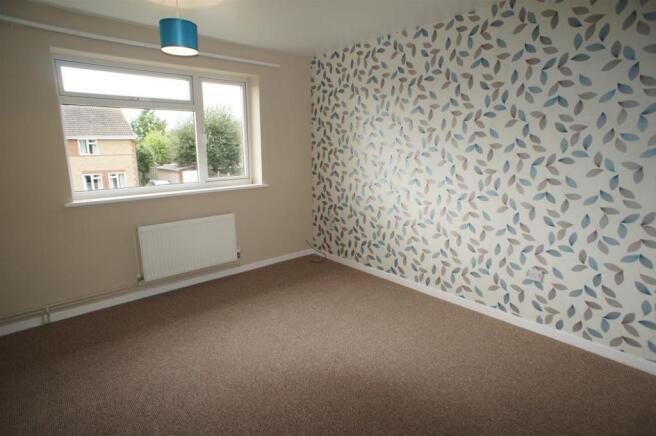 Bedroom 1.JPG