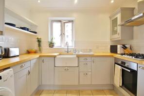 39, Manor House Way, Isleworth TW7 6BJ