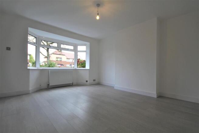 Spacious and Bright Lounge
