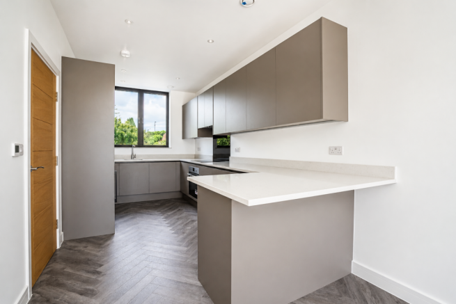 4 bed Town House for sale Image 6