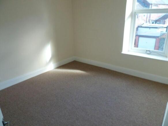 3 bed Terraced to rent Image 5