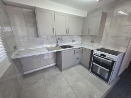 31, Byfield Rise, Worcester WR5 1BA
