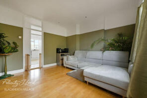 14, Dowson Court, Belmont Grove, London SE13 5DT