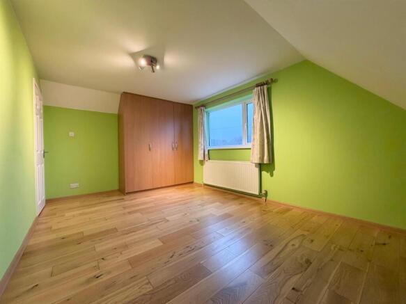 22 Northfield - Bedroom 22.jpeg