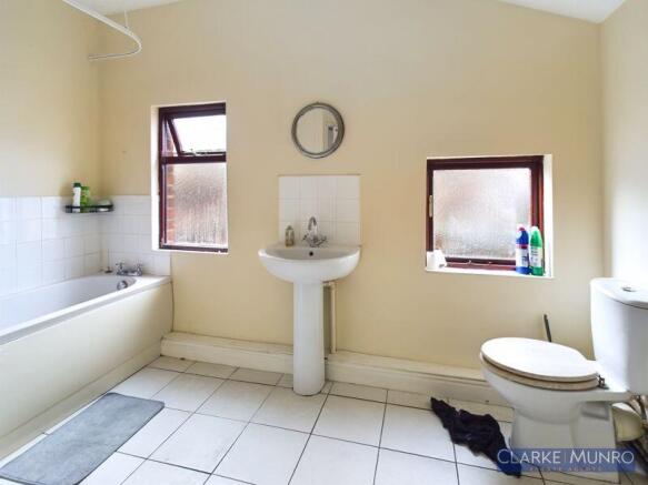 2 bed End of Terrace for sale Image 3