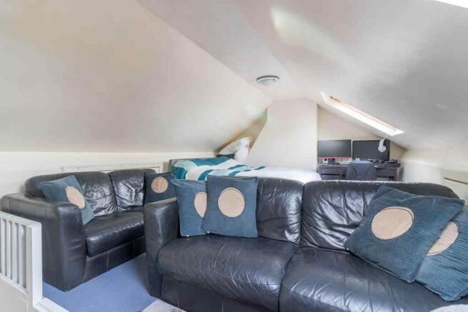 Loft room (not to Building Regulations)
