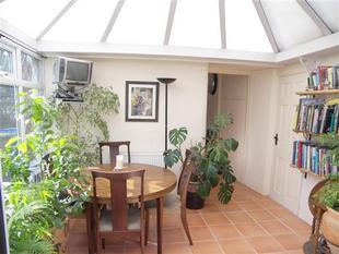 GARDEN ROOM/DINING ROOM