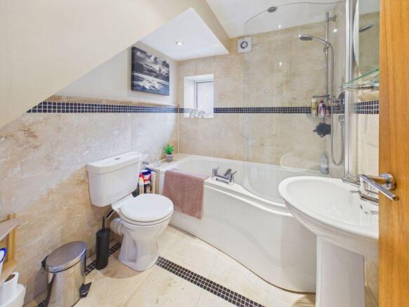 3 bed Cottage for sale Image 6