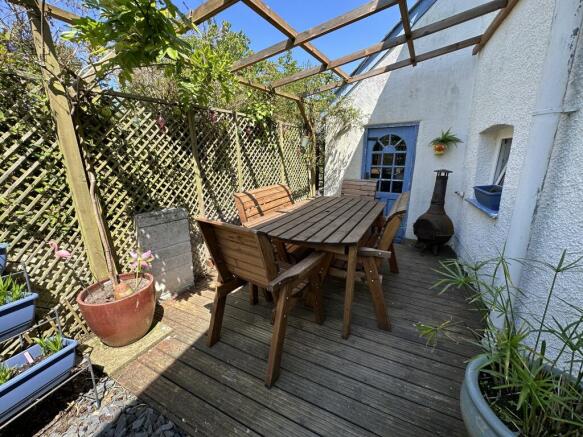 Side Decked Terrace