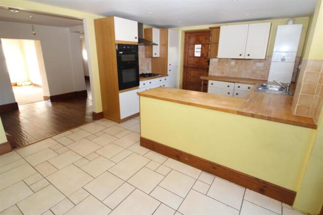 Kitchen/Dining Room