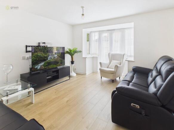 62e6530b63b946f5888de55ae7ea37af100cam04425g0pr0392still005