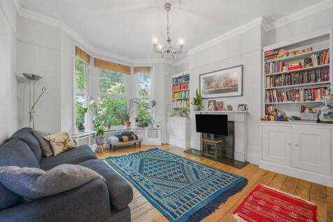Hartham Road,
Holloway, N7