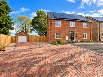 Carmine Way, Fleet Hargate
