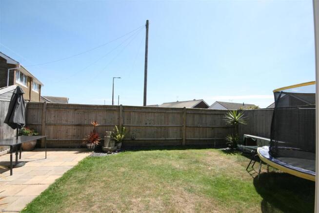 Rear Garden (3).JPG