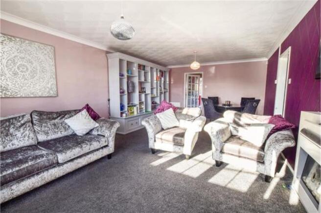 Lounge 1