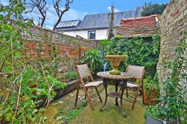 Patio / Decking