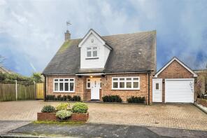 2, Deepdene, Ingatestone CM4 0AN