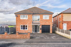 1 Oakwood House, Oakwood Road, Royston, Barnsley S71 4EZ