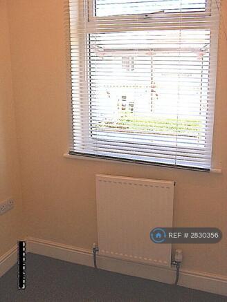 3 bed Terraced to rent Image 9
