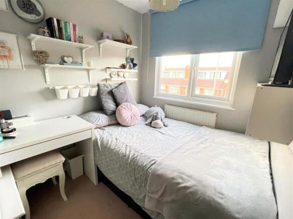 BEDROOM 3