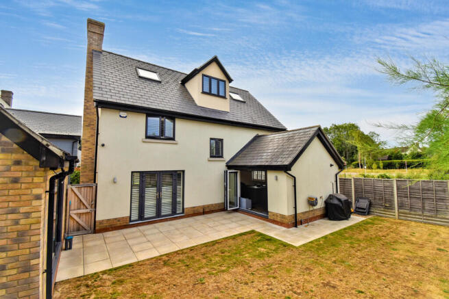 Carlton Way, Bishop's Stortford photo 4
