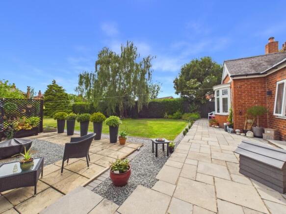 3 bed Semi-Detached for sale Image 10