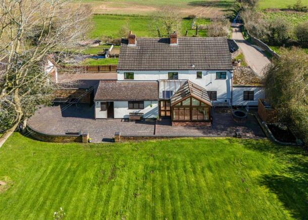 Awbridge Cottage-drone-7.jpg