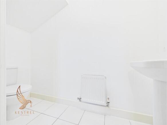 2 bed Terraced for sale Image 9