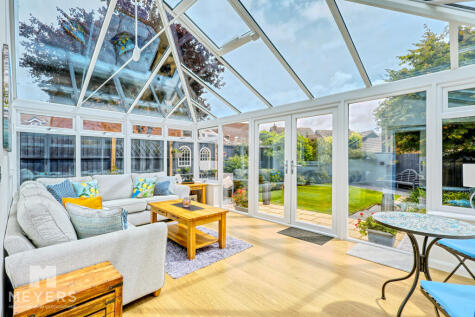 Springvale Avenue, Bournemouth, BH7 7