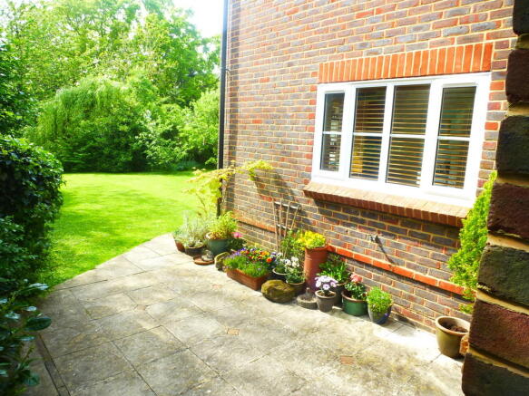 Photo 9