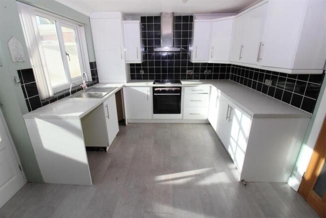 Fitted Dining Kitchen