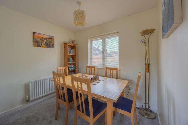 Ewemove Taunton Home Terrace (6)