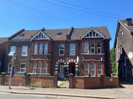 Flat 11, 23-25, Biscot Road, Luton LU3 1AH