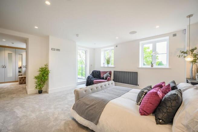 8502843-interior42.jpg