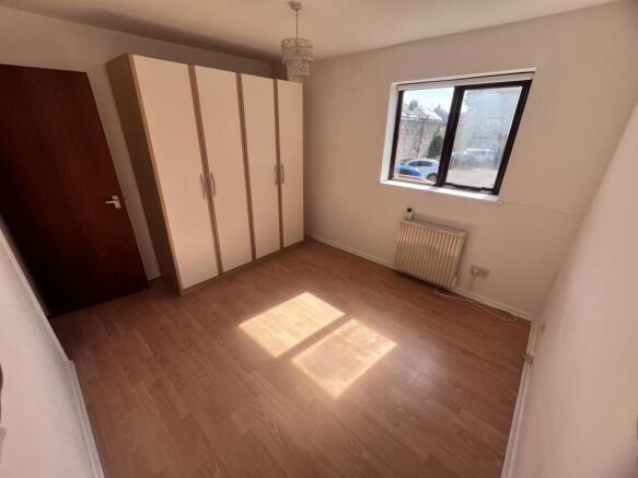 Bedroom1.jpg