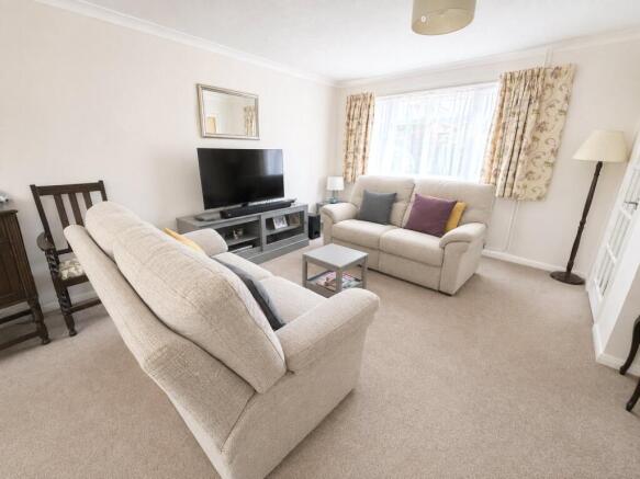 Nursery Path, Hailsham, East Sussex, BN27 photo 4