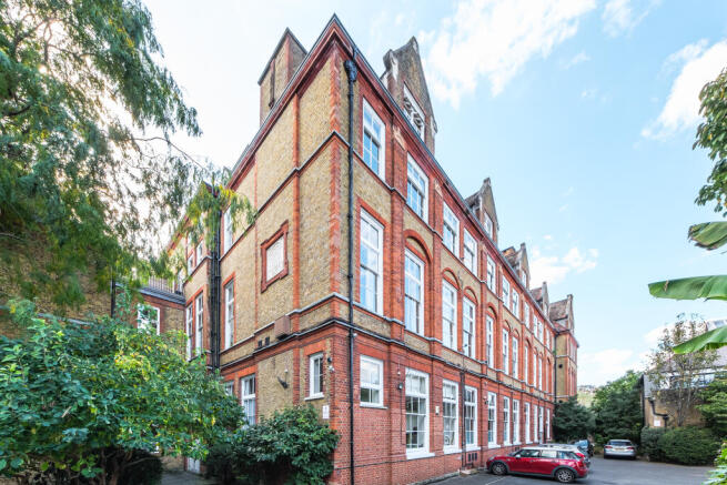 40-10-PRIORY-GROVE-30.jpg