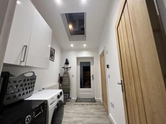 UTILITY ROOM.jpg