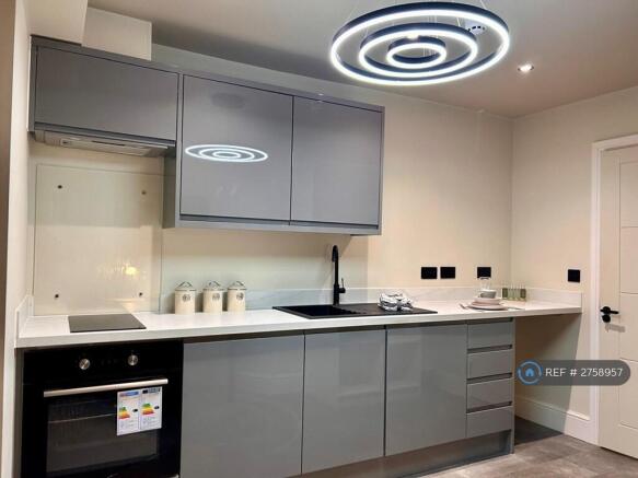 Studio 2 Kitchenette