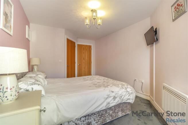 1 bed Apartment for sale Image 9