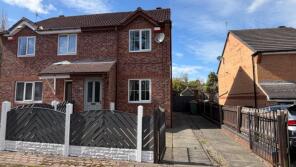 3, Wensleydale Close, Armley, Leeds LS12 2HZ