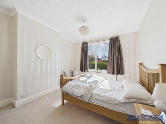 3 bed Semi-Detached for sale Image 8