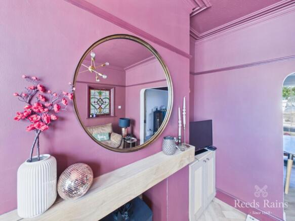 2 bed Terraced for sale Image 8
