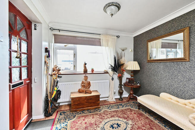 8 Chestnut Close ...