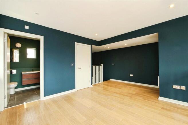 1 bed Flat for sale Image 9