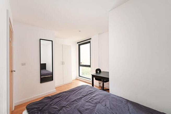 2 bed Apartment for sale Image 4
