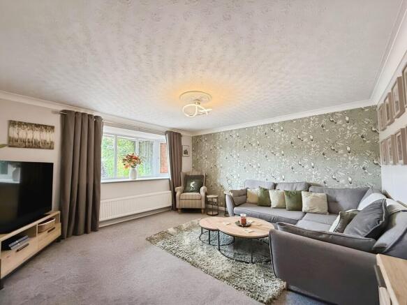 d9f4ccf6-WhatsApp...